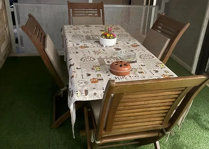 דירה By Margi בארי